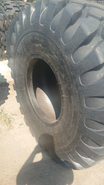 Пневматическая шина 23.5-25 / PR24 Starmaxx SM-70 196 A2 L3 TL Rock Type