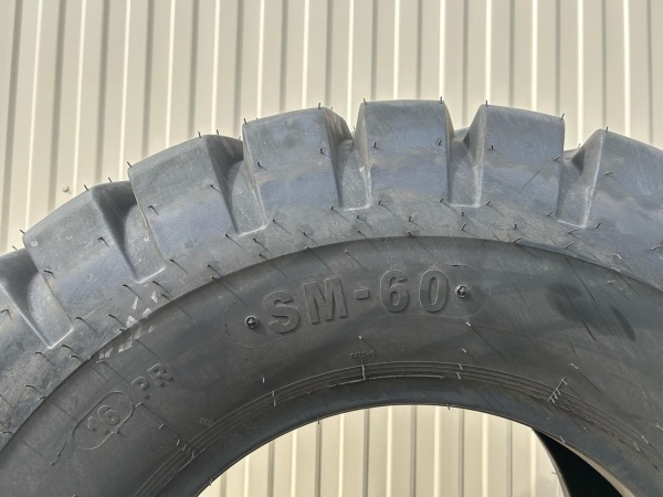 Пневматическая шина 17.5-25 / PR16 Starmaxx SM-60 177 A2 L3 TL