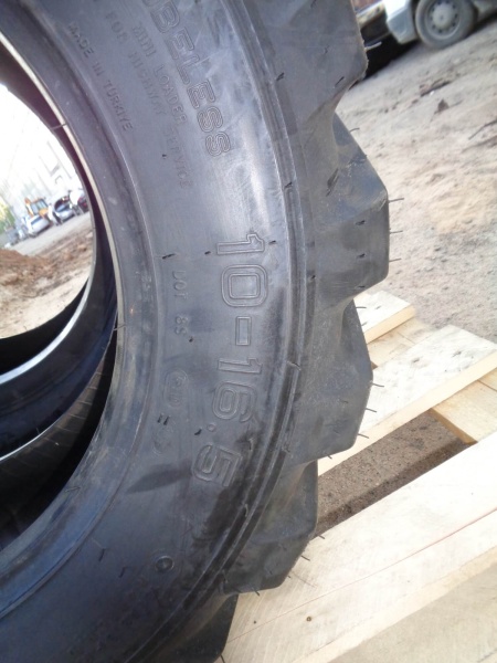 Пневматическая шина 10 - 16.5 / 8 PR Starmaxx SM-ND TL 131 A3