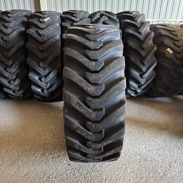 Пневматическая шина 18.4-26 PR14 Starmaxx SM-I25 158A8 L2 TL (Petlas)