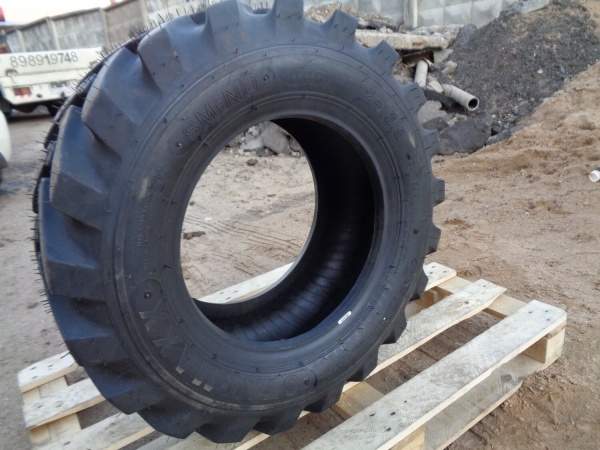 Пневматическая шина 12-16.5 / PR10 Starmaxx SM-ND 142 А3 TL