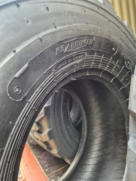 Пневматическая шина Roadhiker 33x15.50-16.5 SКS ТL