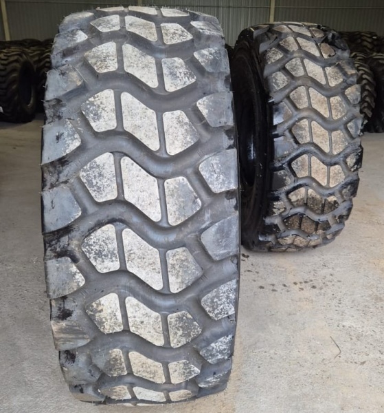 Пневматическая шина 23.5R25 Starmaxx StxL31 ** 201 A2/185 B L-3/E-3 3STD T