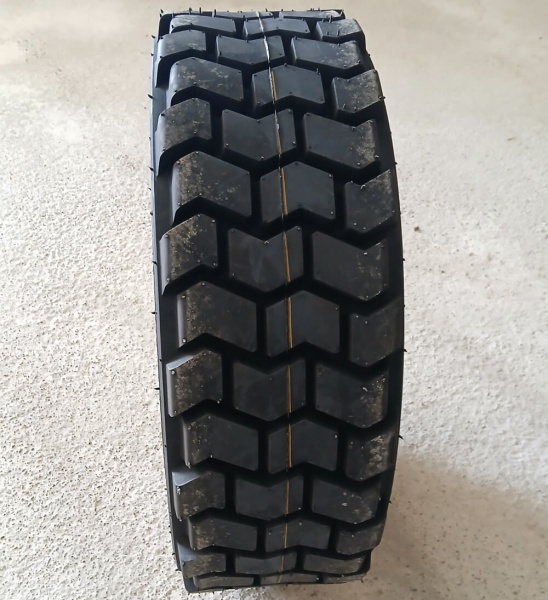 Пневматическая шина Roadhiker 10-16.5 10 PR TL L-4 SKS4 134 A2