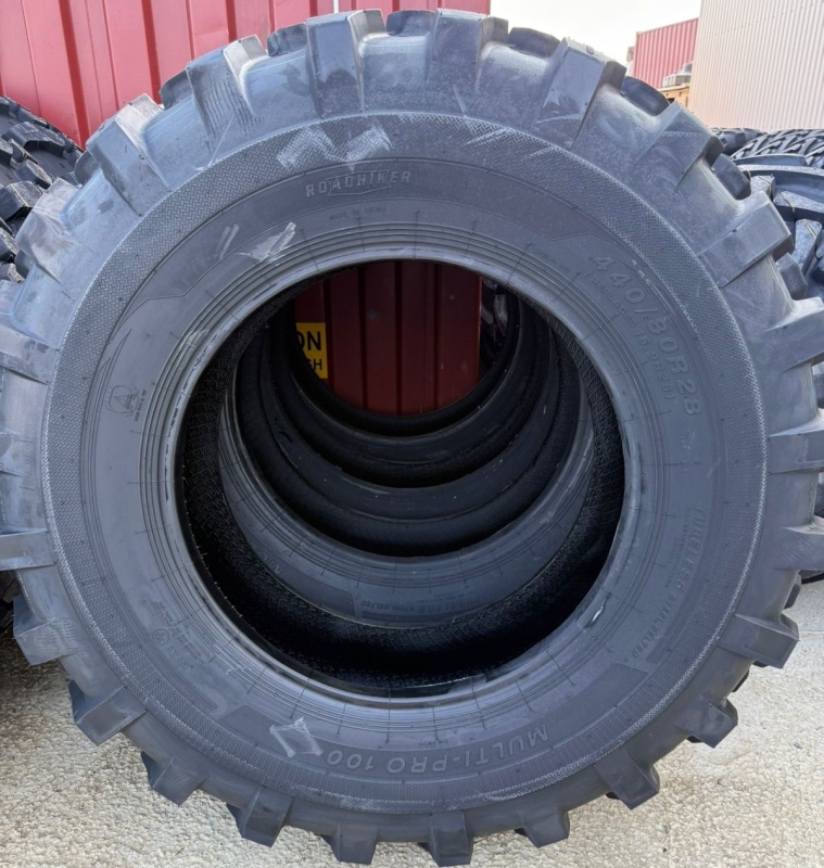 Пневматическая шина Roadhiker 44080R28(16.9R28) TL R-4 MULTIPRO100 156A8/156B