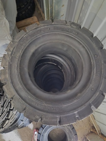 Цельнолитая шина SL 609 16х6-8 (4.33) Starmaxx SOLID MAX N без бурта