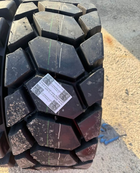 Пневматическая шина Roadhiker 12-16.5 14PR TL SKS204 HULK