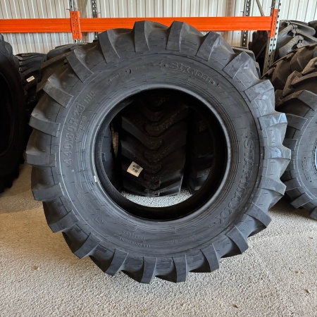 Пневматическая шина 440/80R28 (16.9R28) Starmaxx StxND31 156 A8/156 B TL